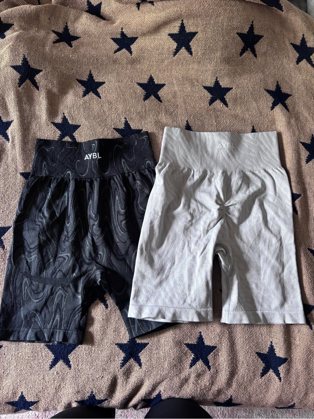 AYBL Black & Light Gray Seamless High-Waist Bike Shorts Set